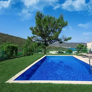 Vogue Supreme Bodrum Отель